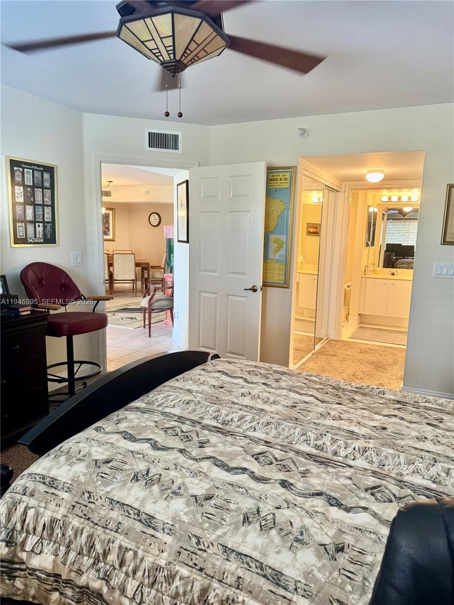 SOUTHAMPTON CONDOMINIUM H - Residential