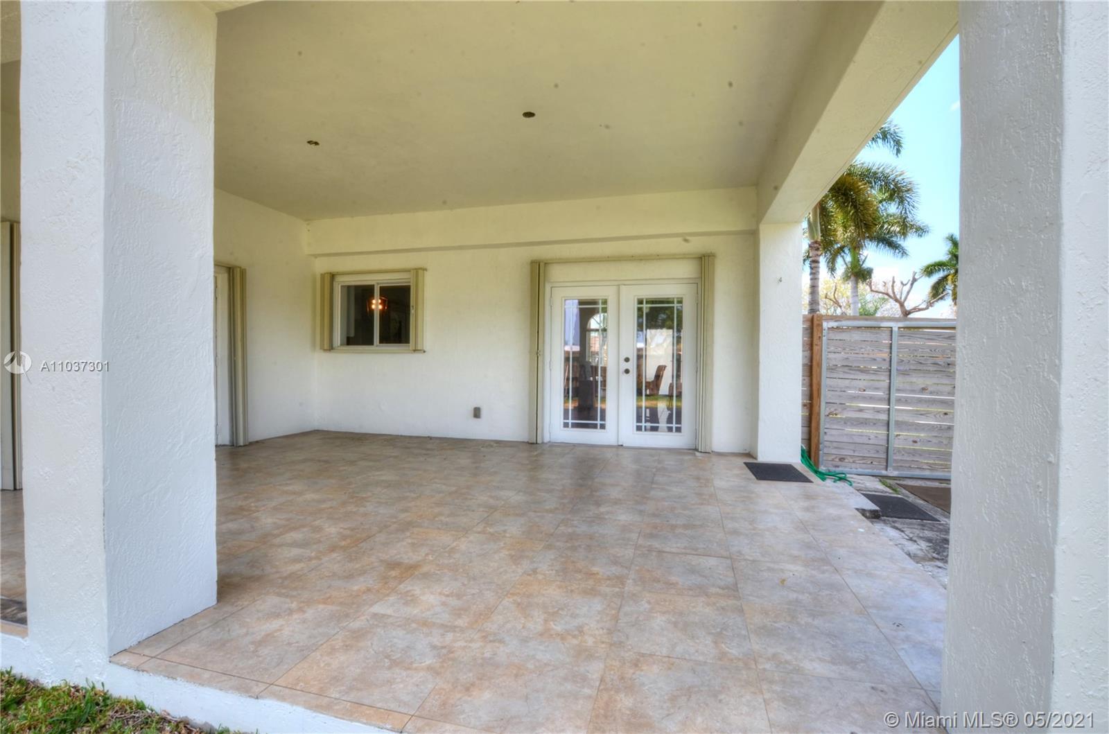 MONACO ESTATES AT KENDALL - Residential