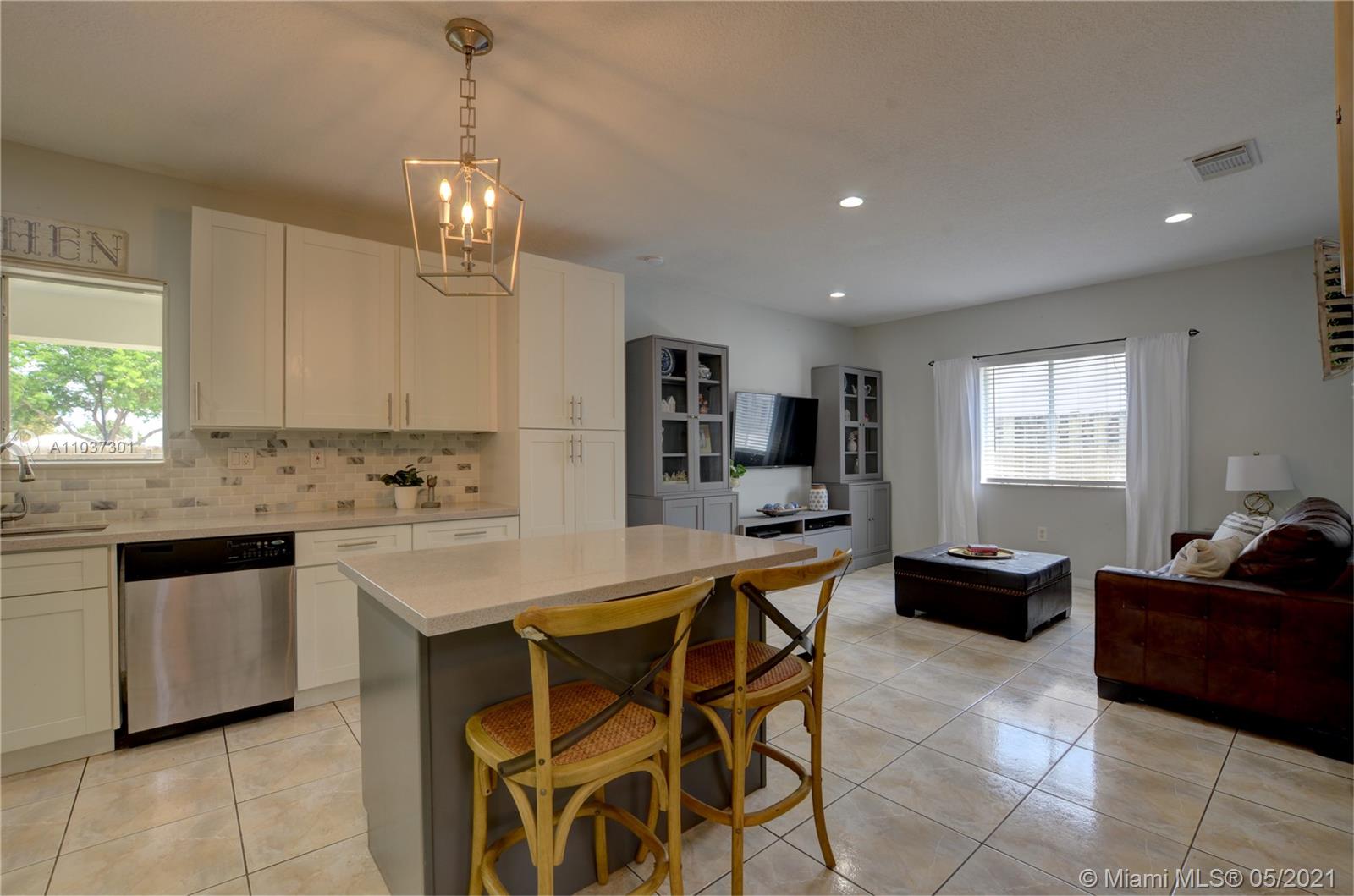 MONACO ESTATES AT KENDALL - Residential