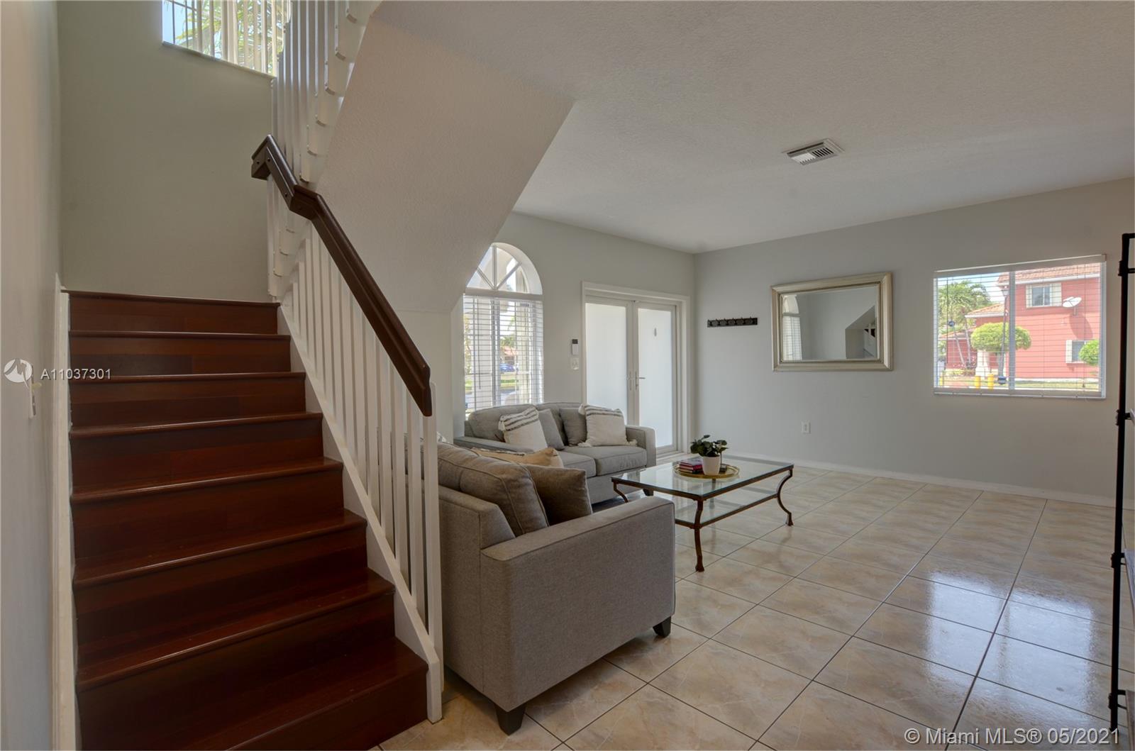 MONACO ESTATES AT KENDALL - Residential