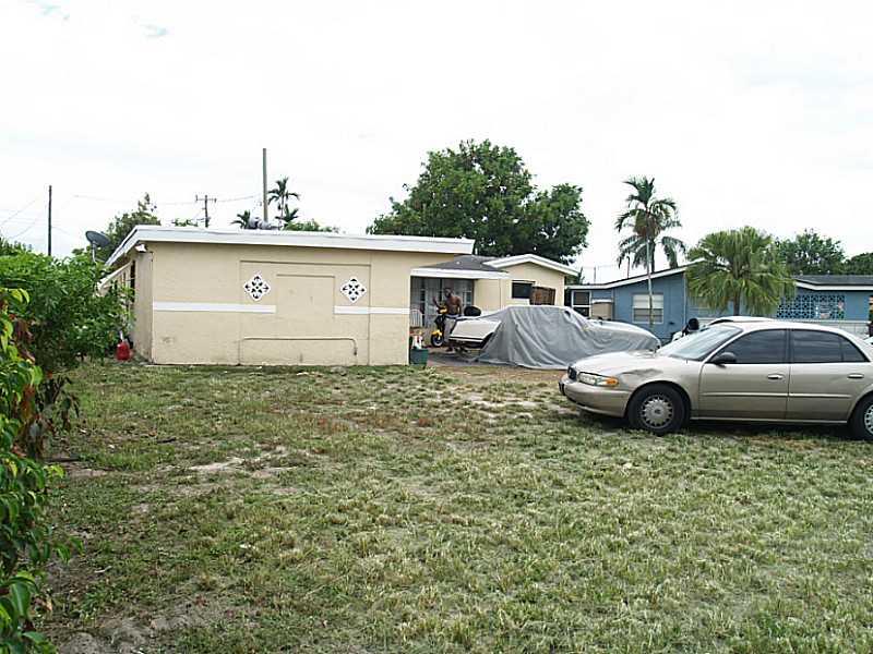 LAUDERDALE LAKES NORTH GA - Residential