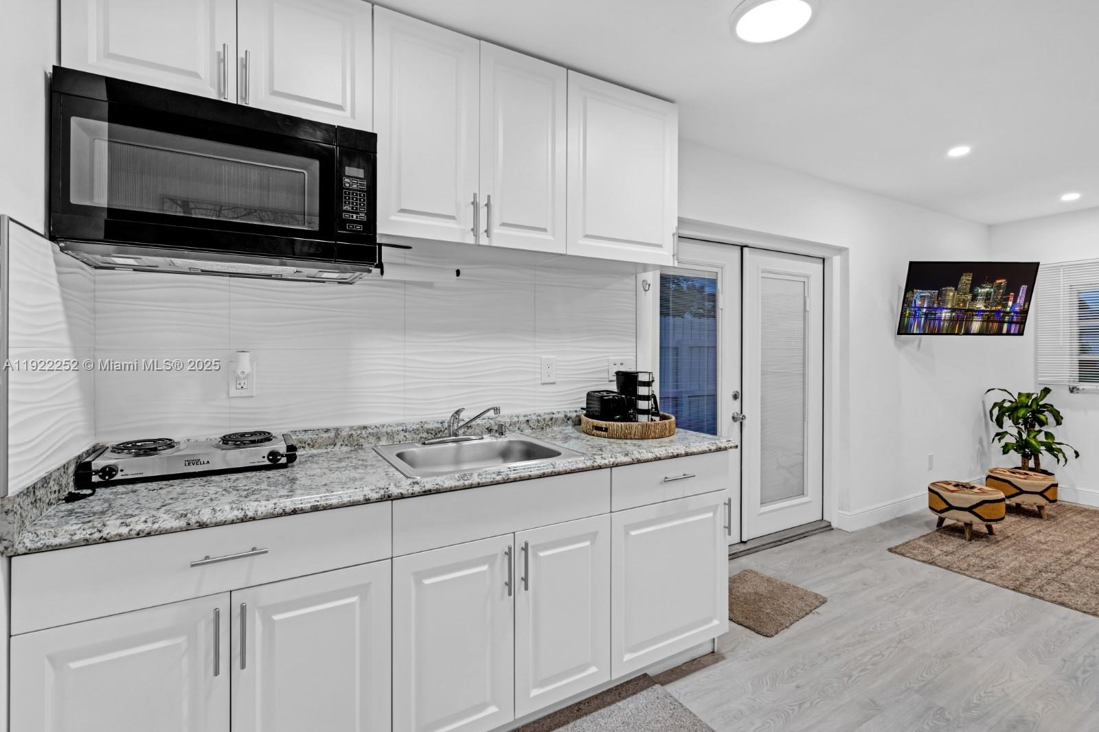 LYONS PARK - Residential