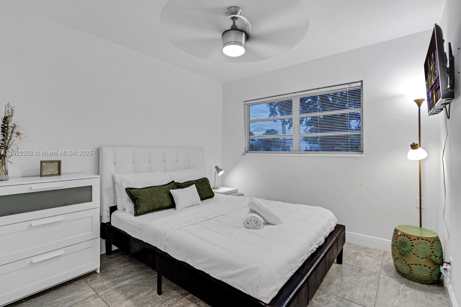 LYONS PARK - Residential