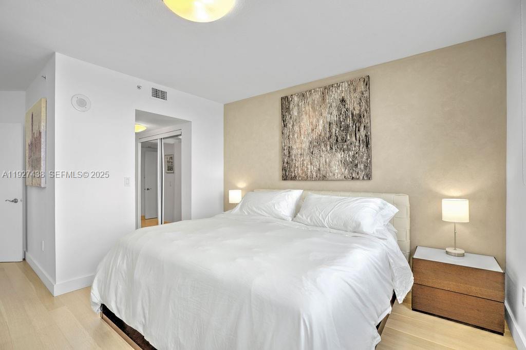 BAYVIEW CONDO AT NORTH BA - Residential