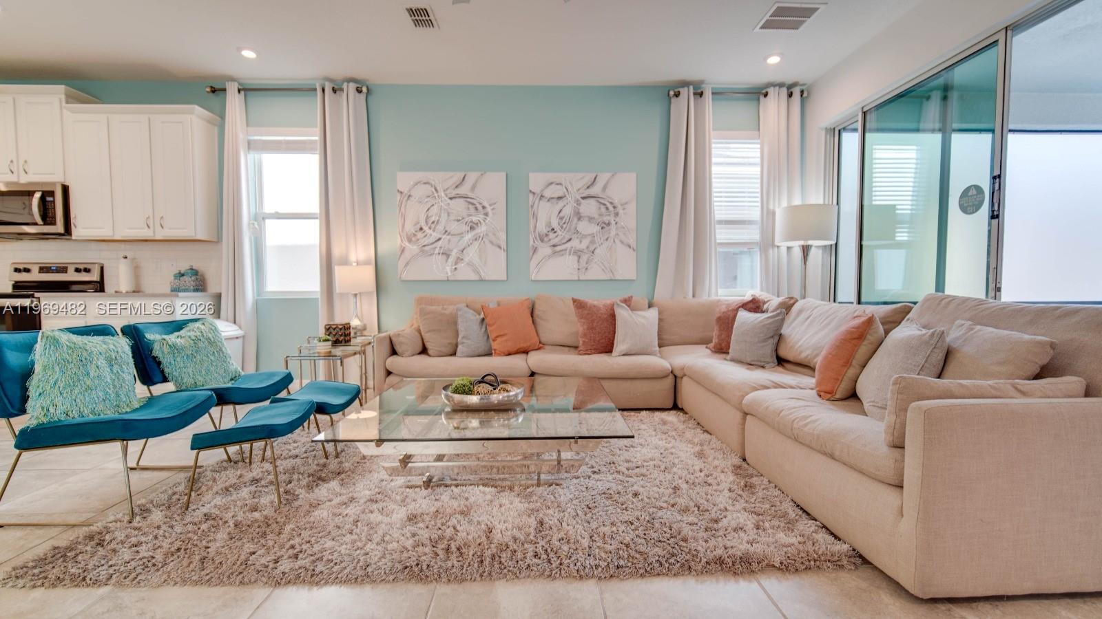 8911 Caroline Bay Court