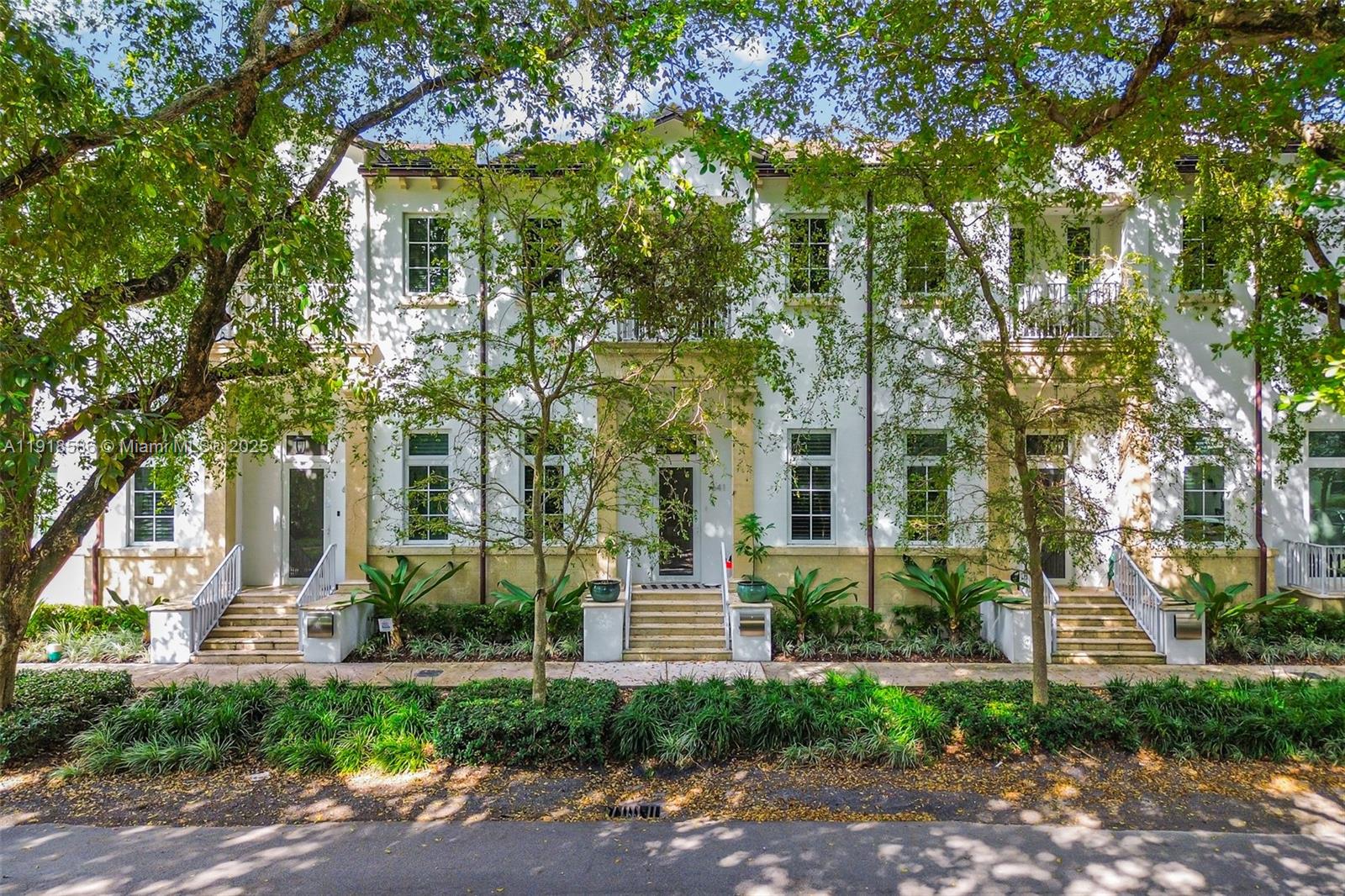 CORAL GABLES BILTMORE SEC - Residential