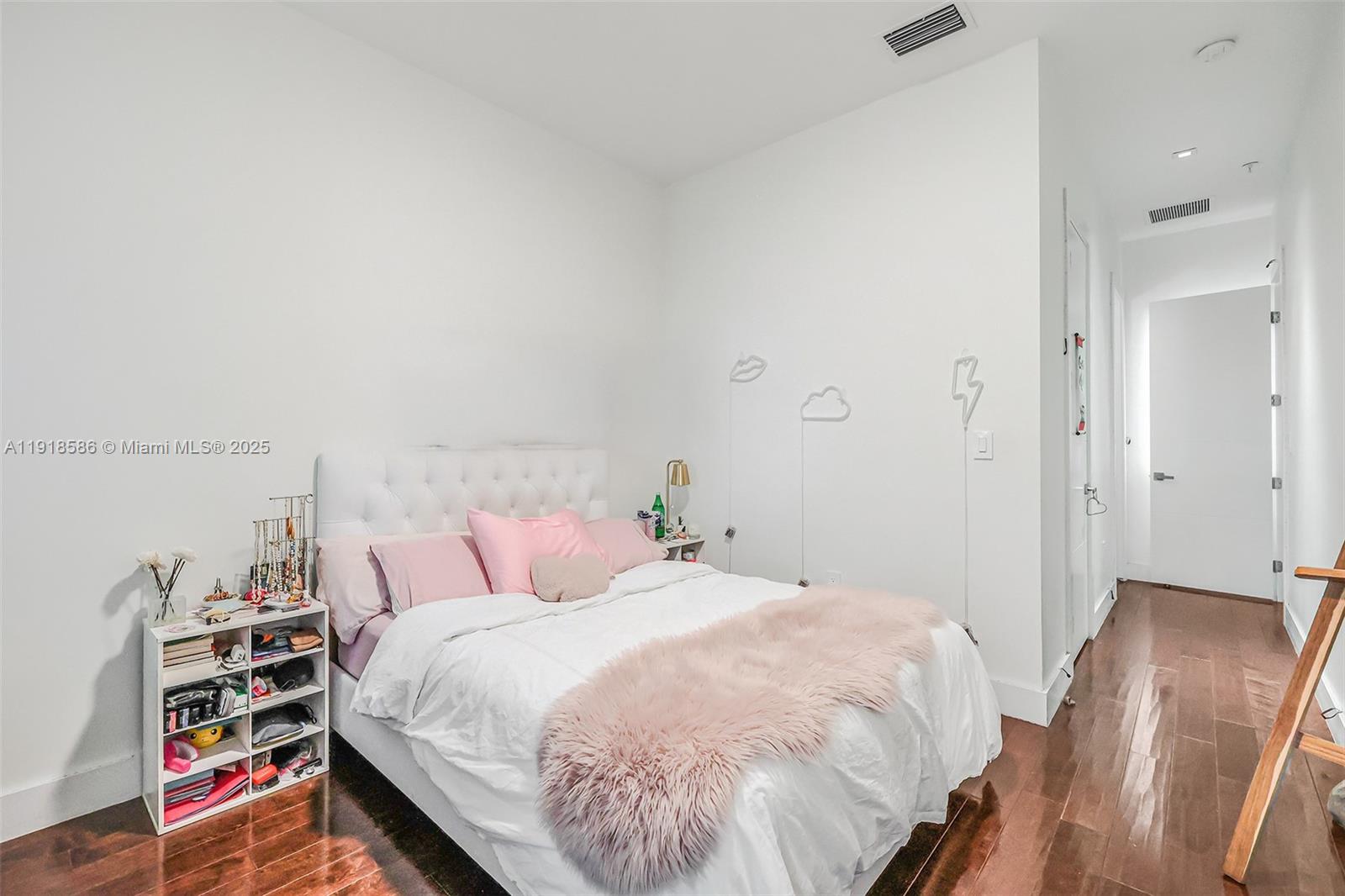 CORAL GABLES BILTMORE SEC - Residential