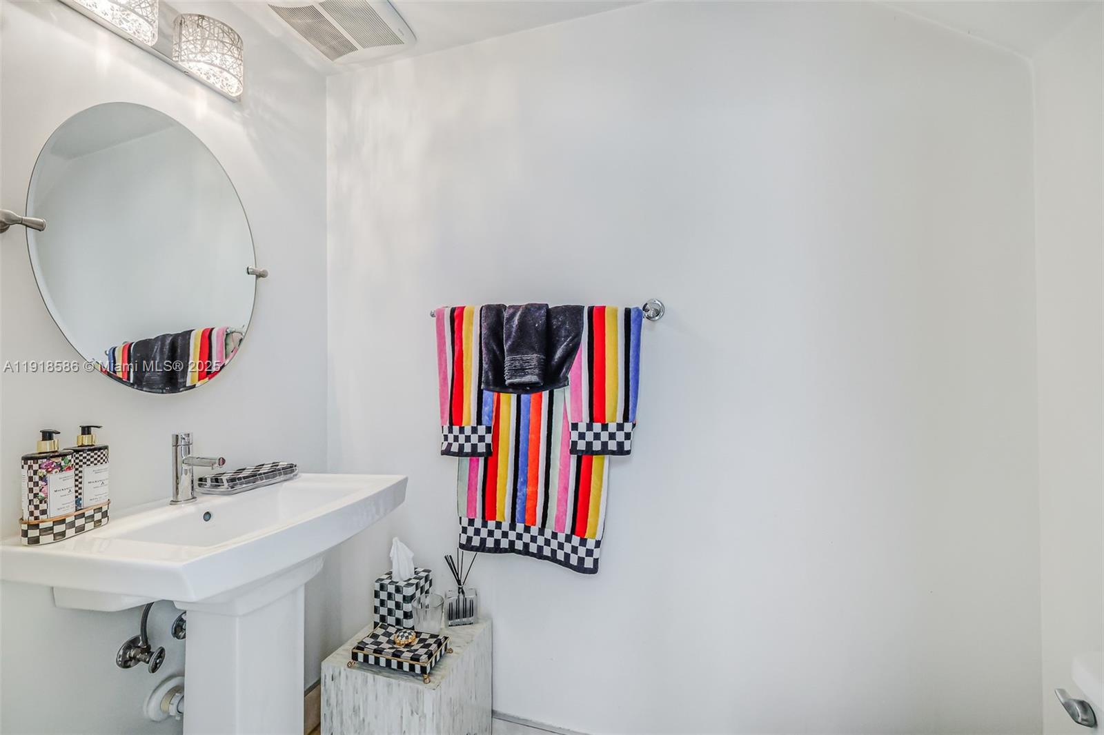 CORAL GABLES BILTMORE SEC - Residential