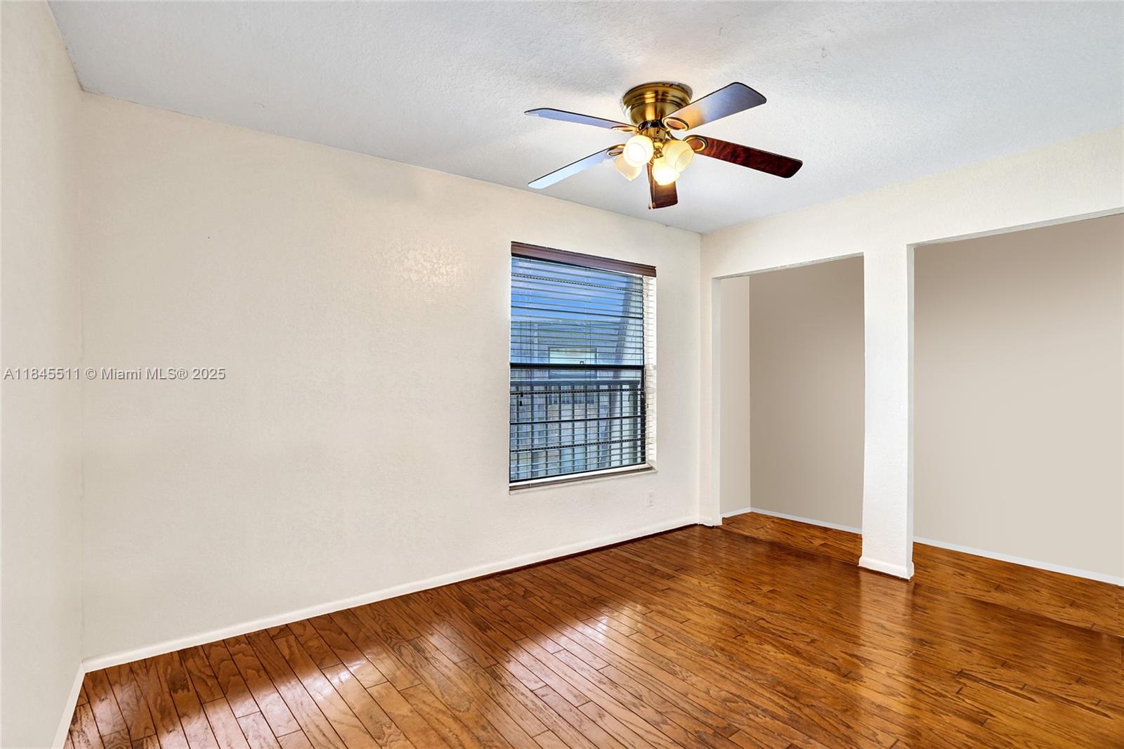 PARKSIDE - Residential