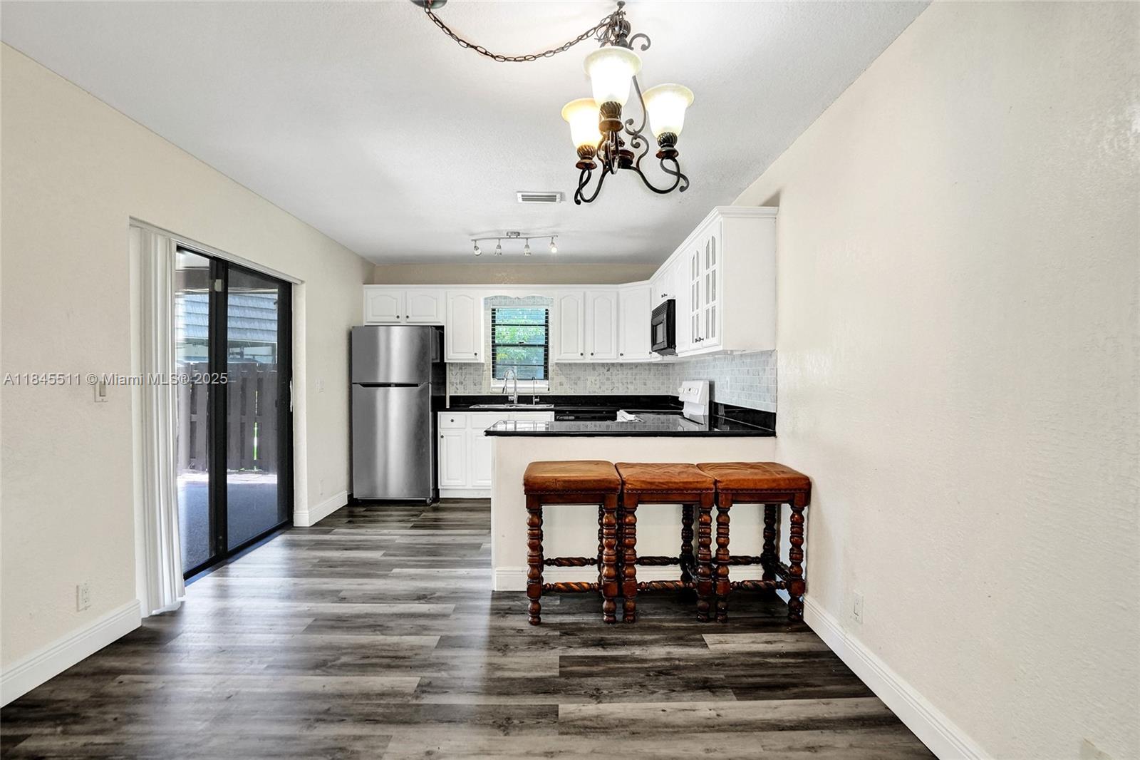 PARKSIDE - Residential