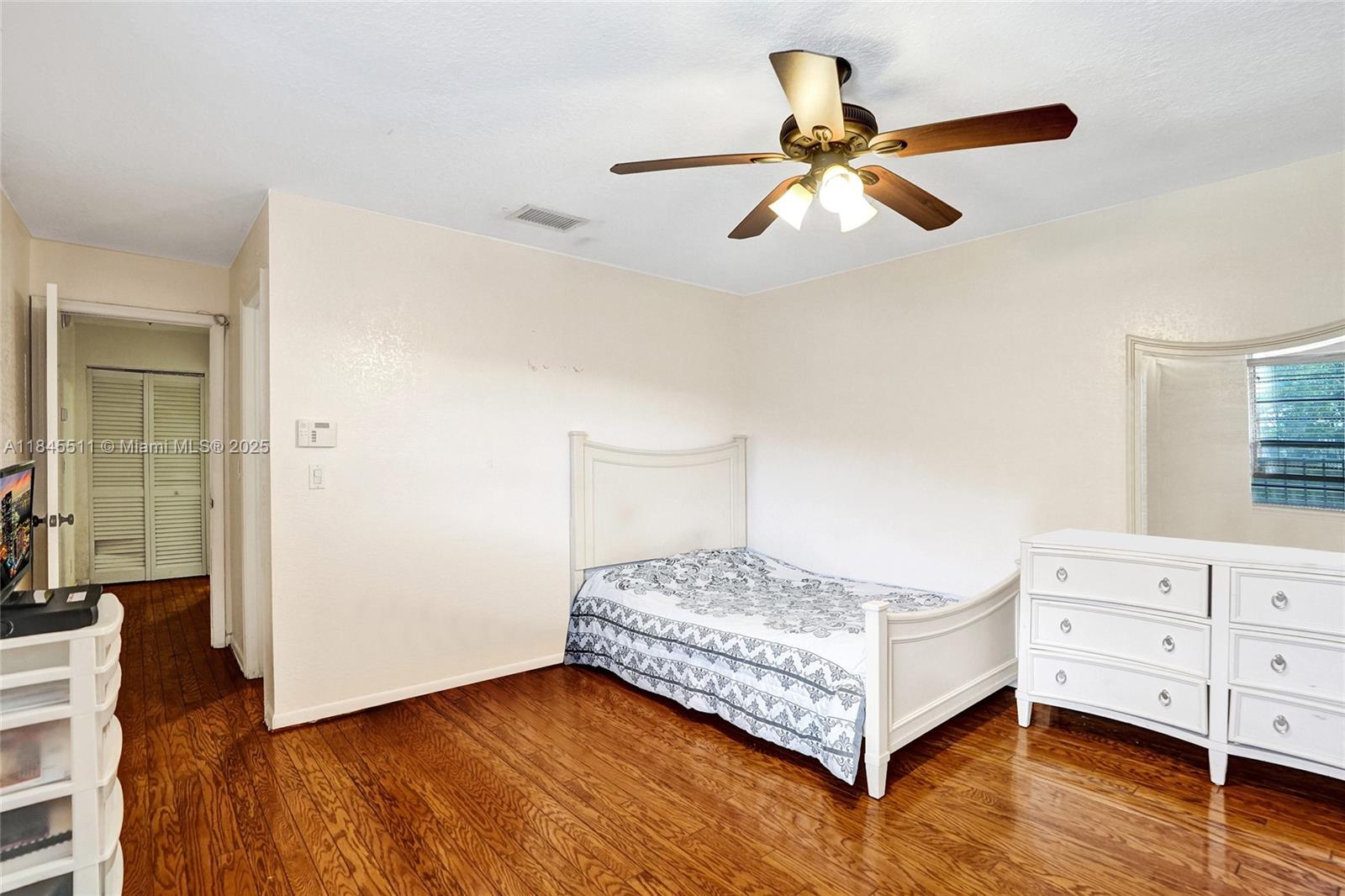 PARKSIDE - Residential