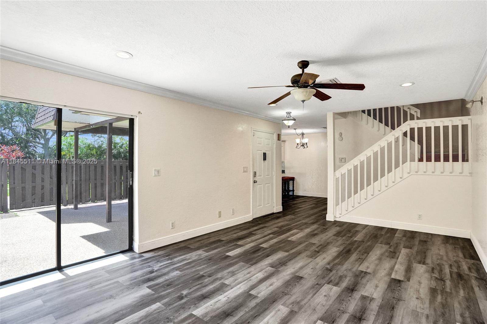 PARKSIDE - Residential