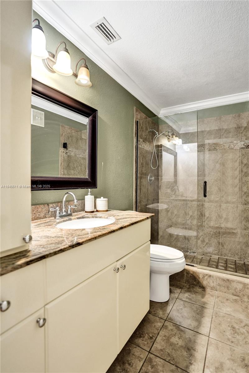 PARKSIDE - Residential