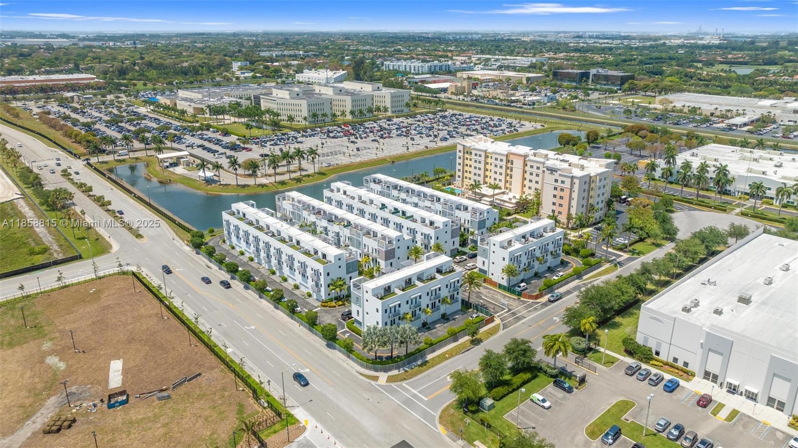 CONTEMPO TOWNHOMES - Residential