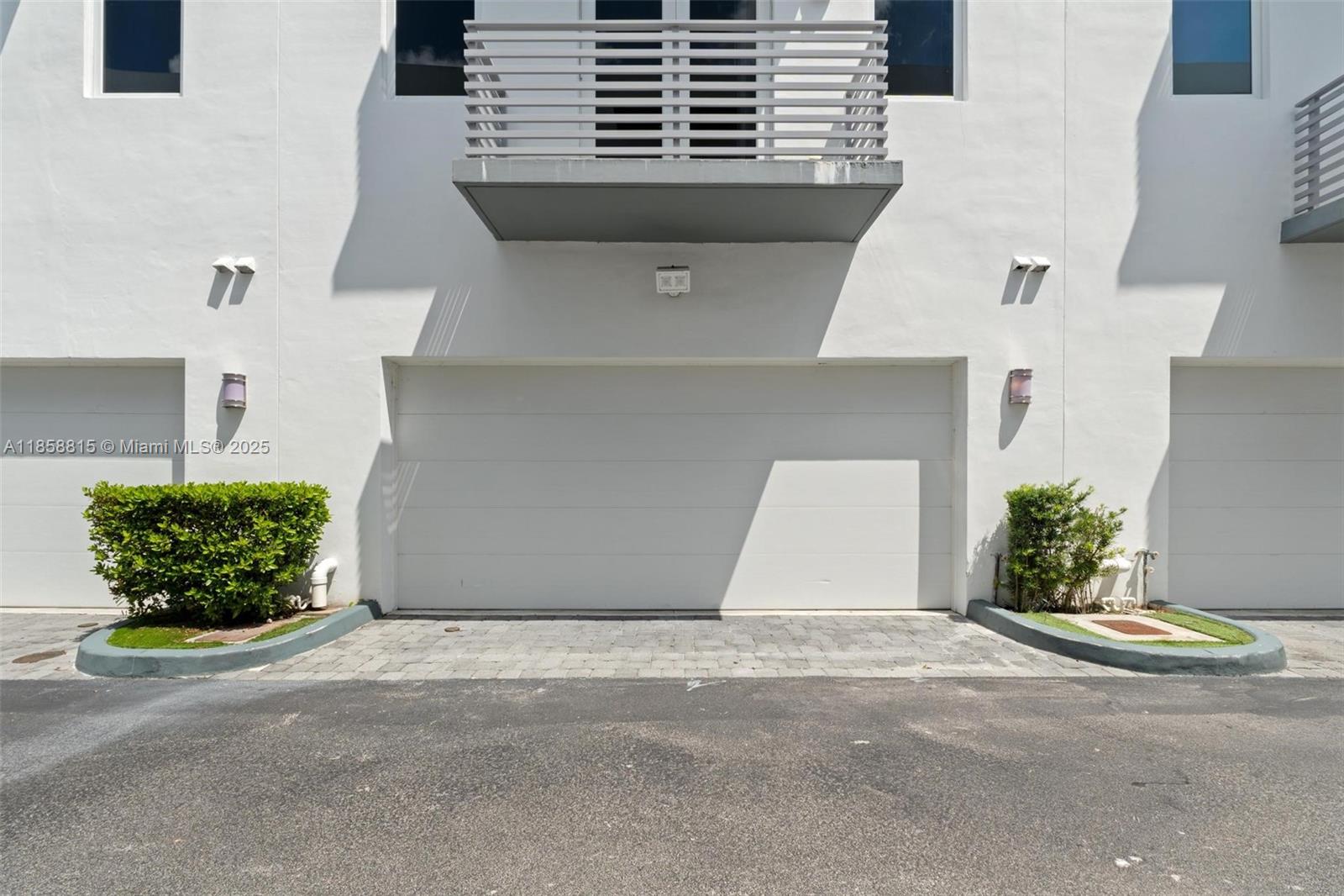 CONTEMPO TOWNHOMES - Residential