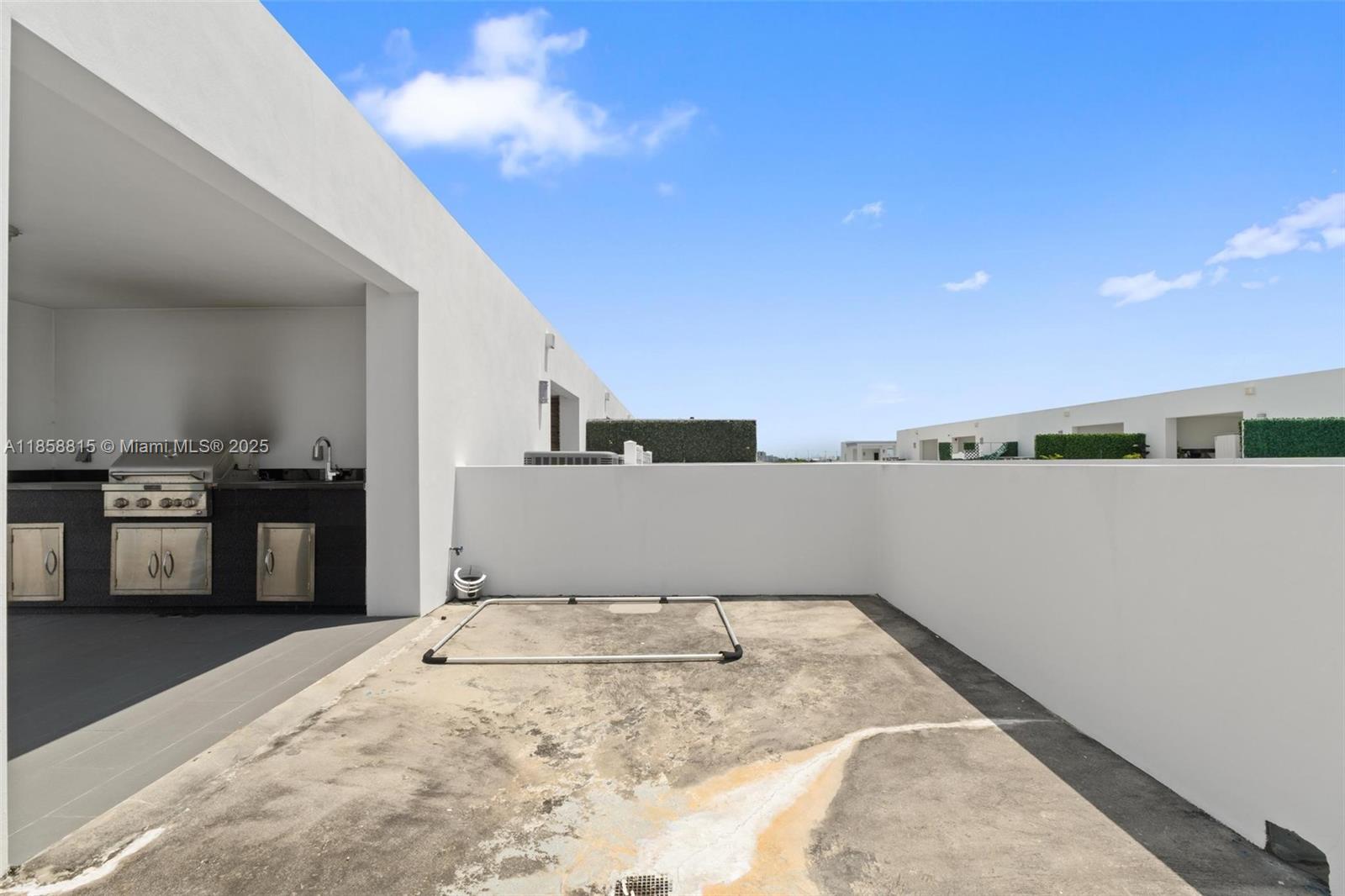 CONTEMPO TOWNHOMES - Residential