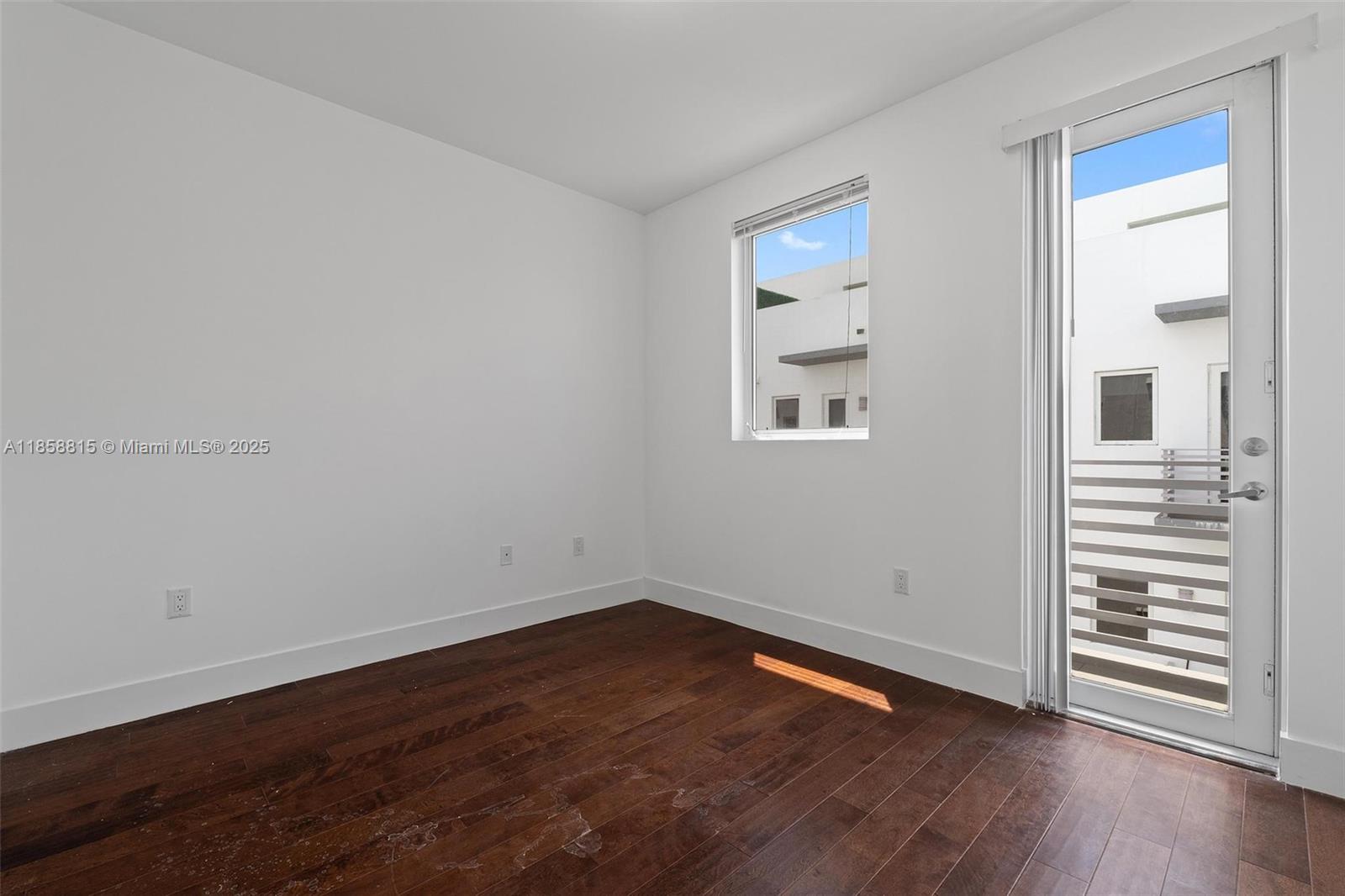 CONTEMPO TOWNHOMES - Residential