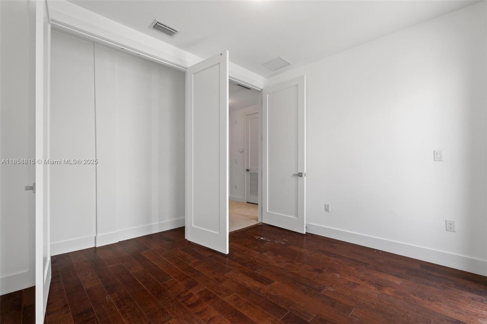 CONTEMPO TOWNHOMES - Residential