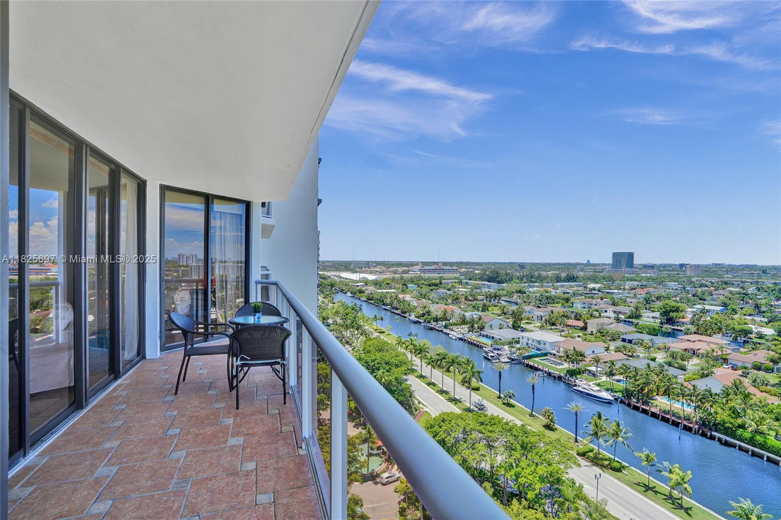 HARBORSIDE AT THE WATERWA - Residential