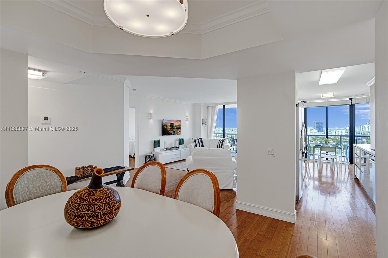 HARBORSIDE AT THE WATERWA - Residential