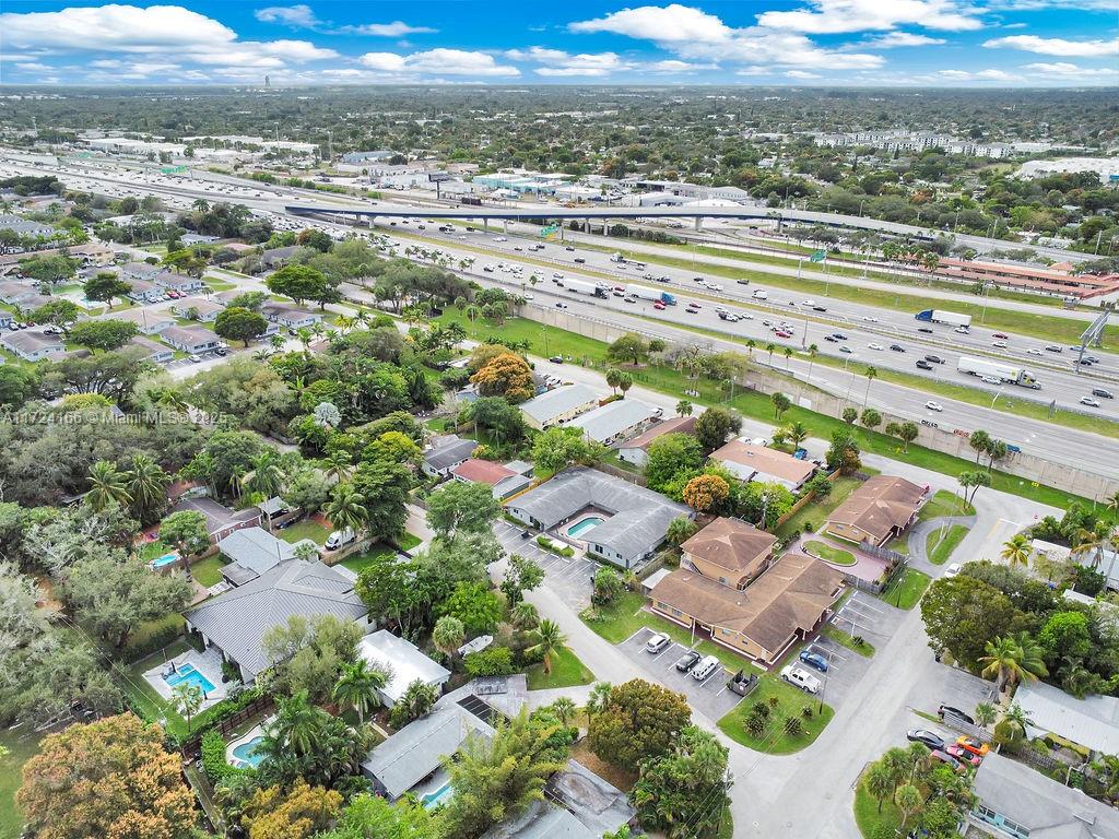ROBERTSON PARK - Residential Income