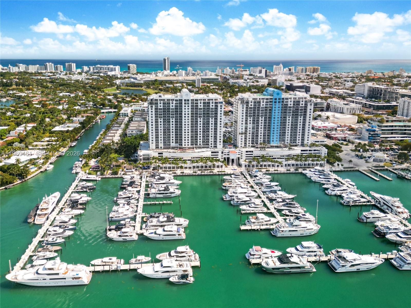 SUNSET HARBOUR NORTH COND - Residential