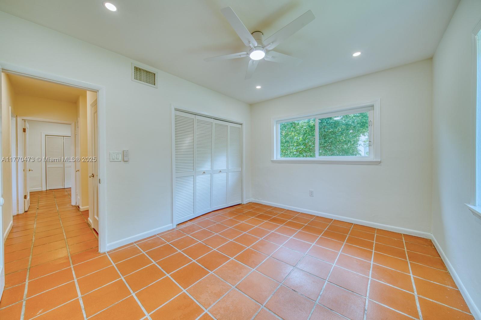 C GAB COUNTRY CLUB SEC 5 - Residential