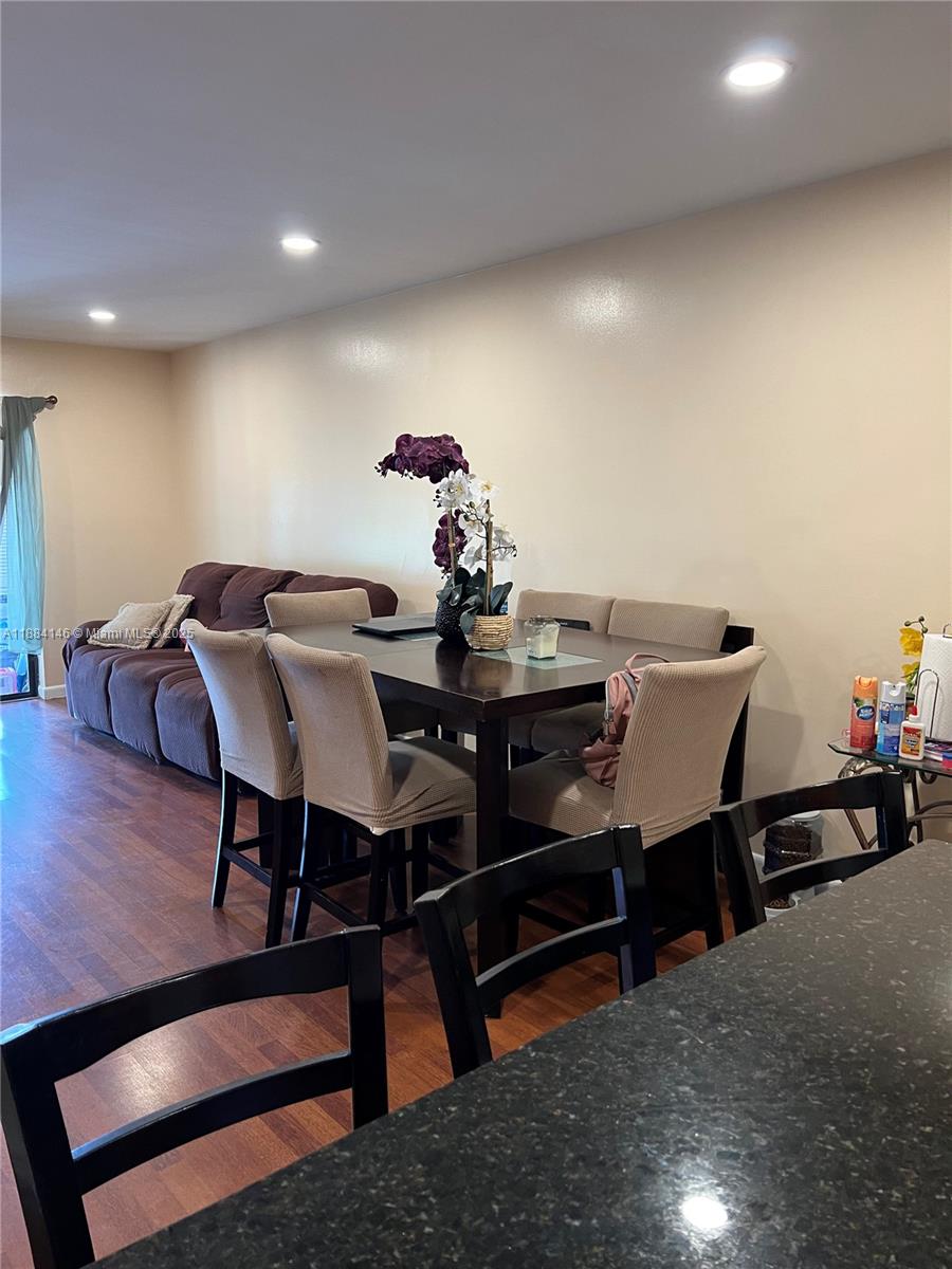 FOREST HILLS CONDO NORTH - Residential