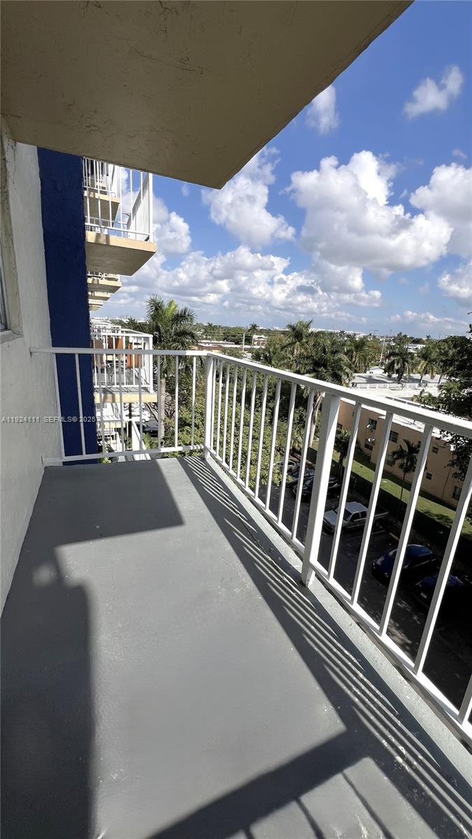 YOLANDA VILLAS CONDO - Residential Lease