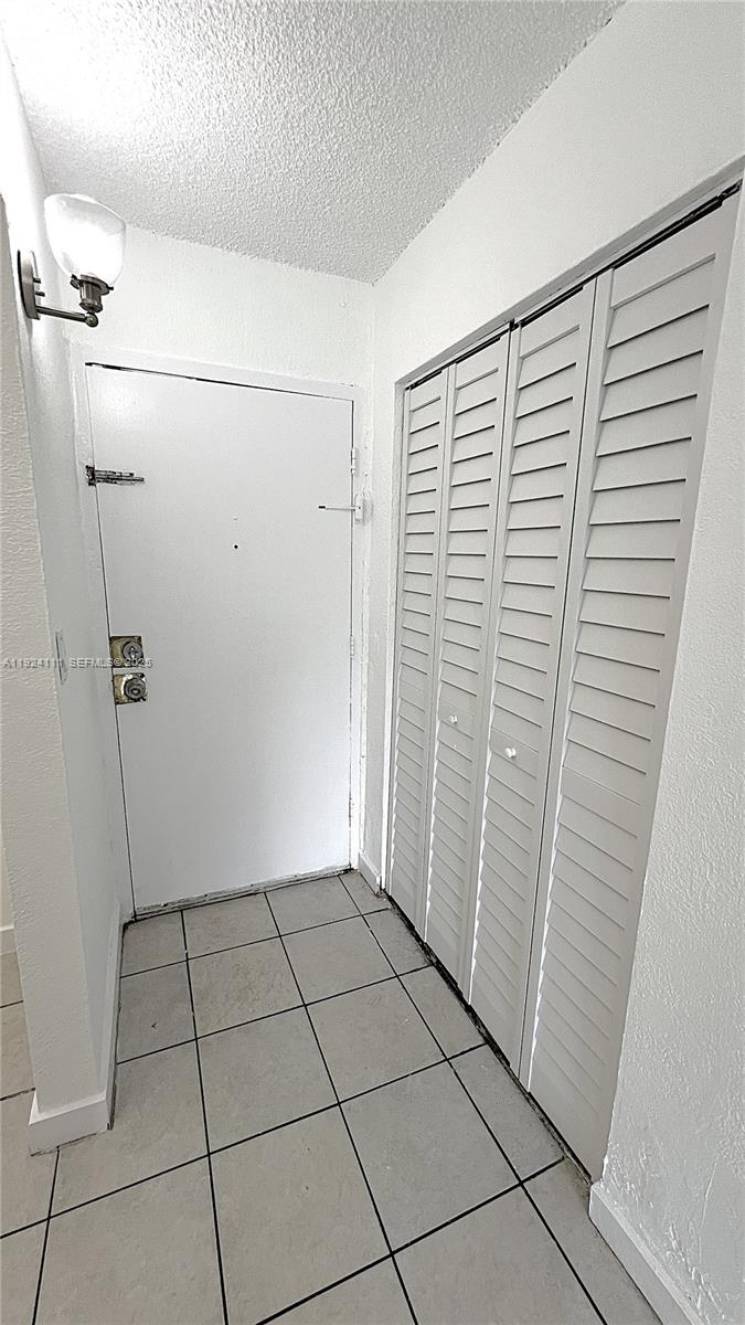 YOLANDA VILLAS CONDO - Residential Lease