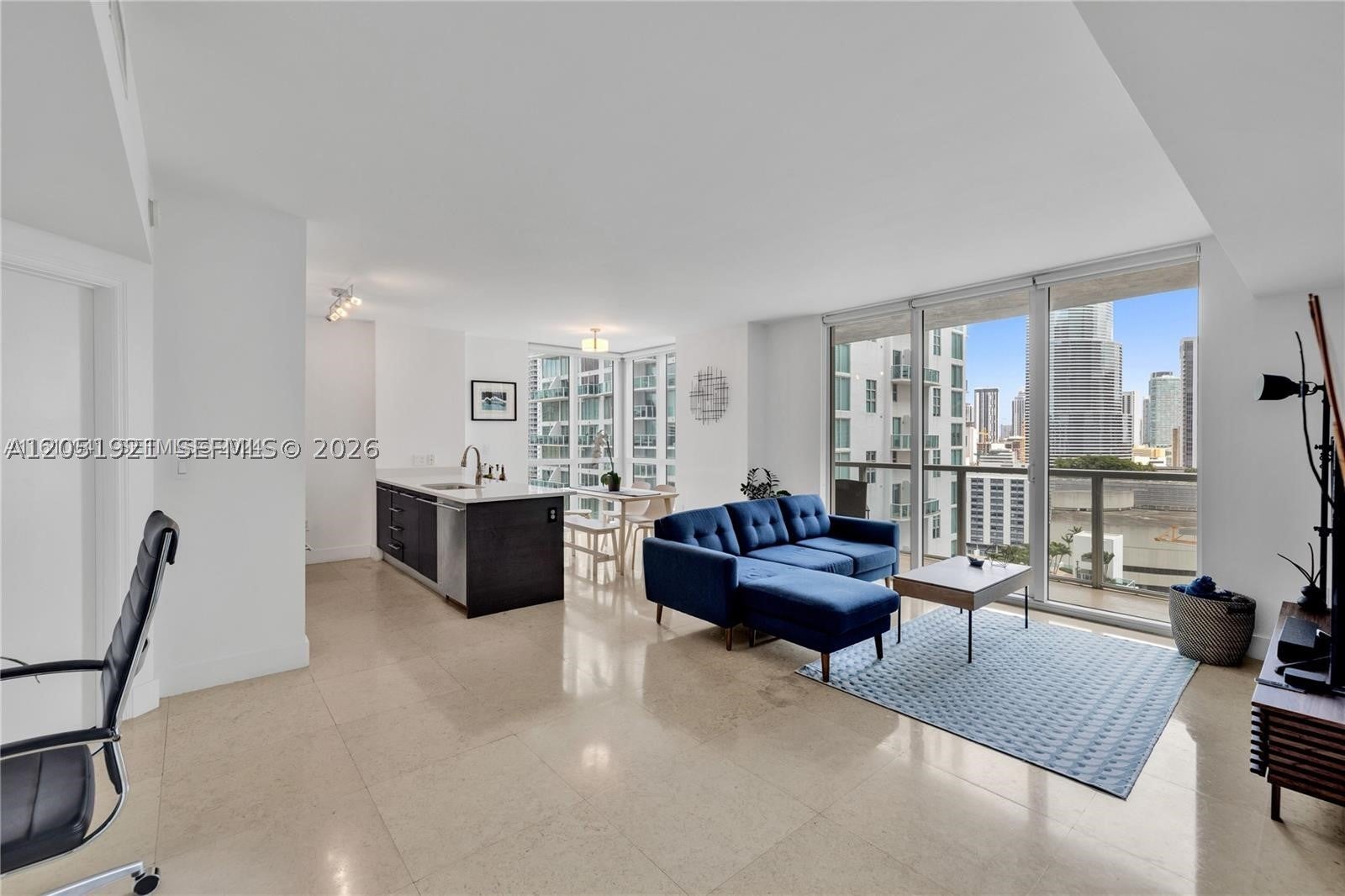 55 SE 6th St 2001