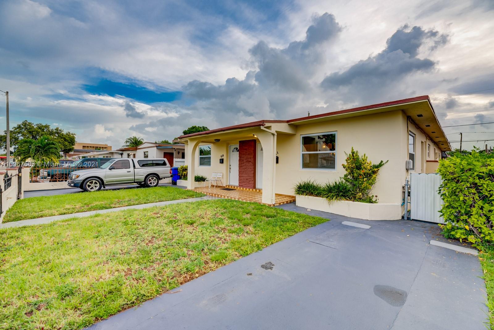 12TH ST MANORS - Residential Income