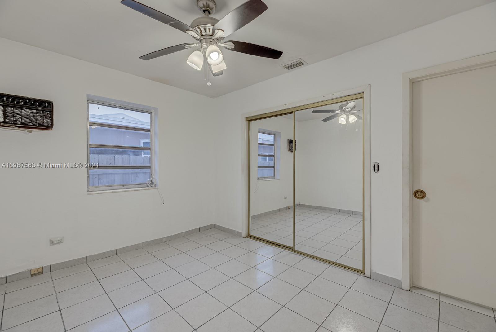 12TH ST MANORS - Residential Income