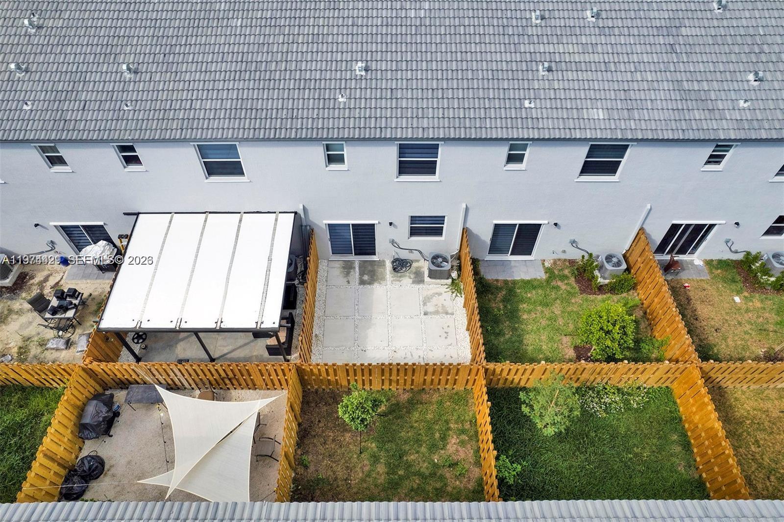 HOMESTEAD PARK OF COMMERC - Residential