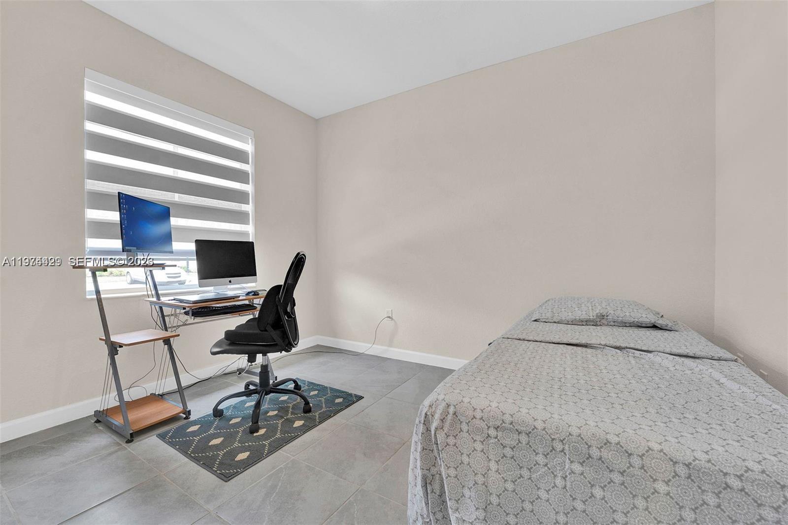 HOMESTEAD PARK OF COMMERC - Residential