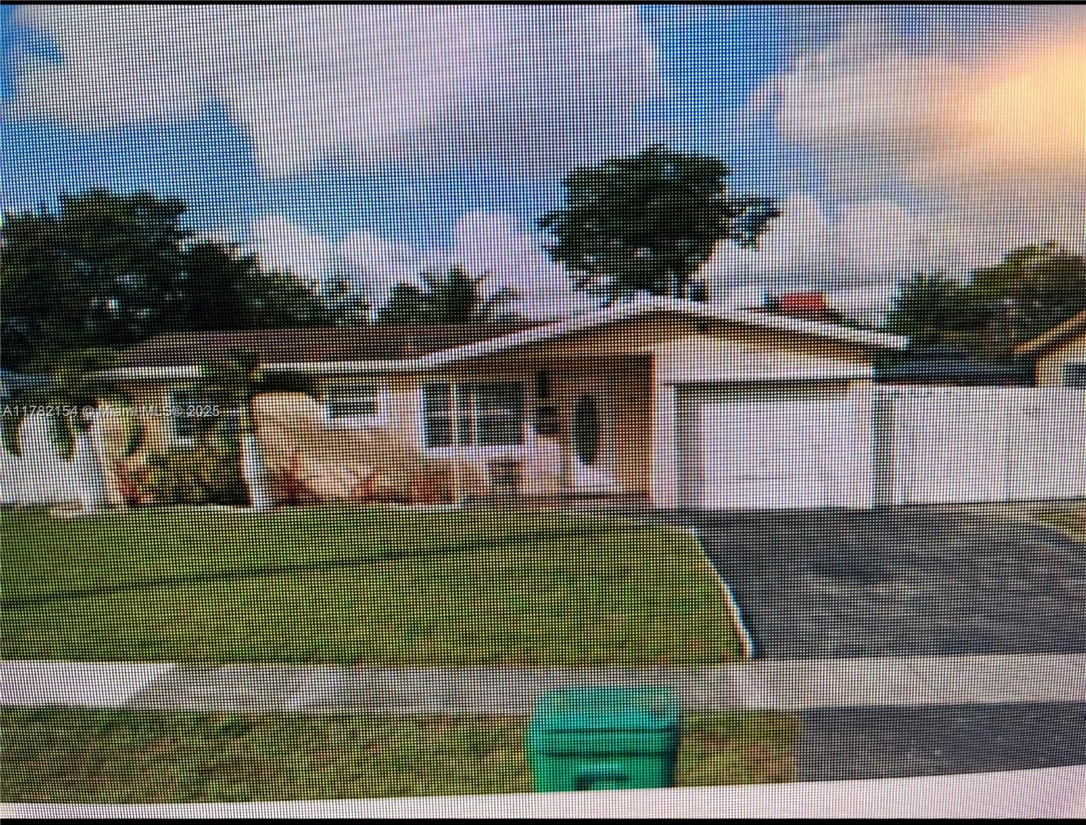 Property for Sale at Address Not Disclosed, Lauderhill, Miami-Dade County, Florida - Bedrooms: 5 
Bathrooms: 2  - $440,000