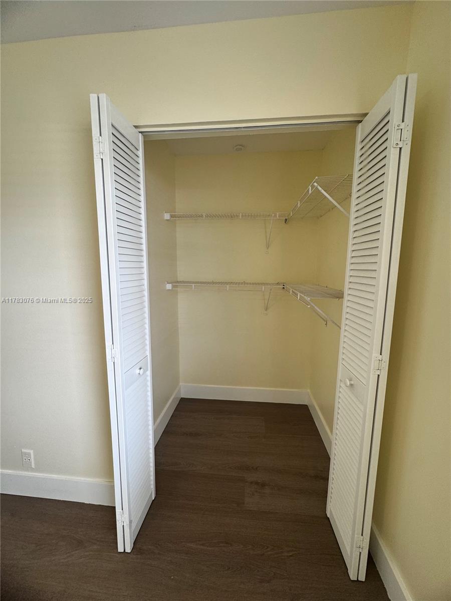 ISLE OF SANDALFOOT CONDO - Residential Lease