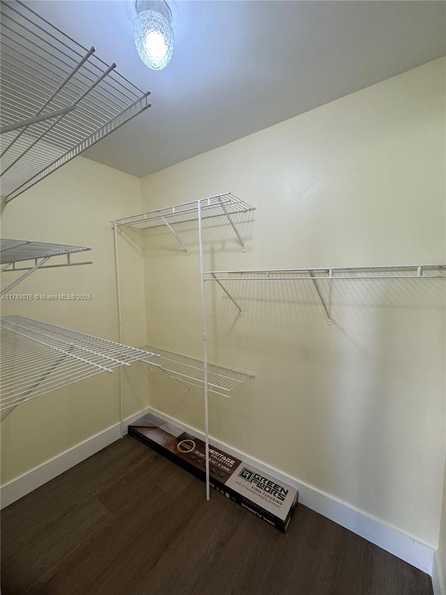 ISLE OF SANDALFOOT CONDO - Residential Lease