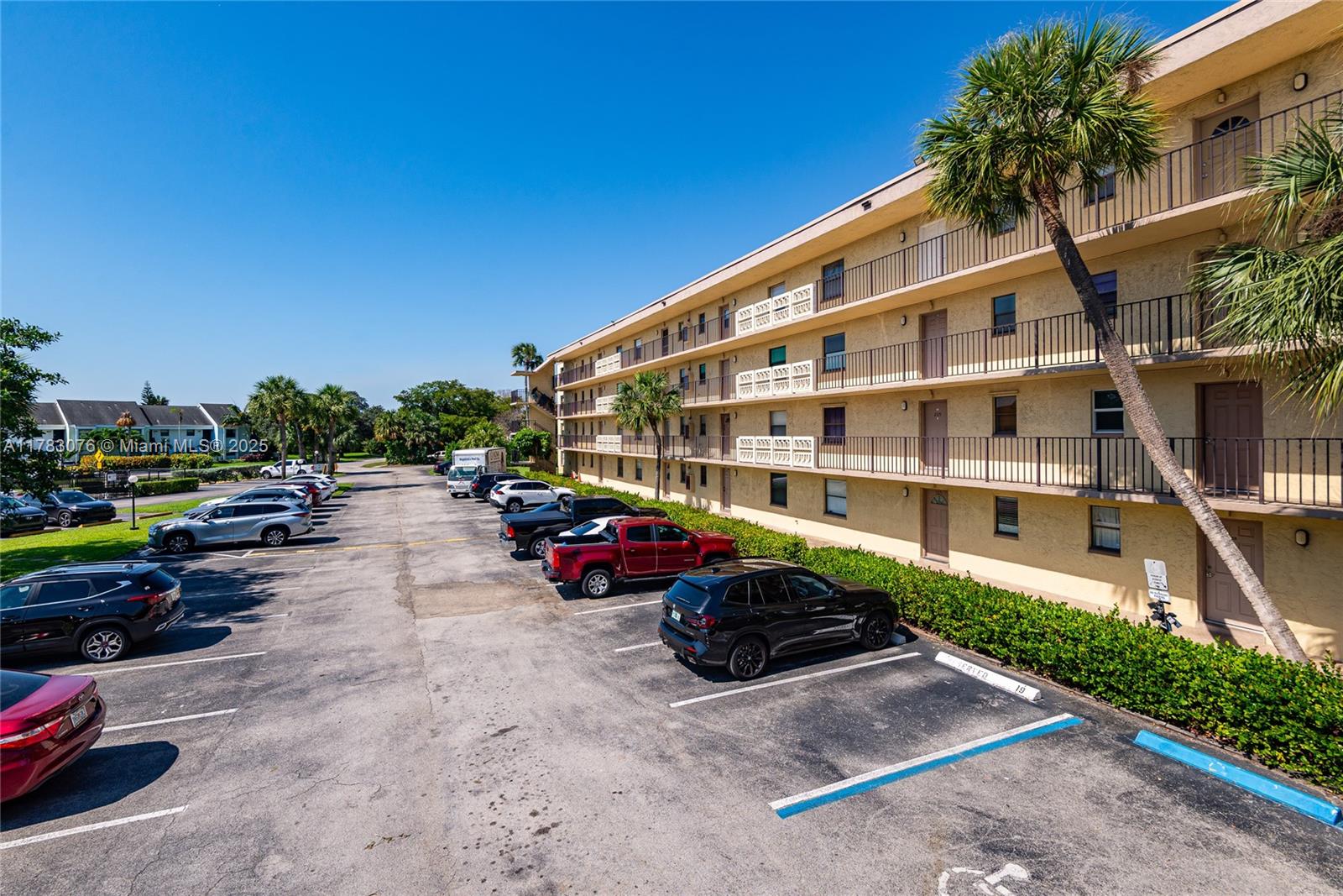 ISLE OF SANDALFOOT CONDO - Residential Lease
