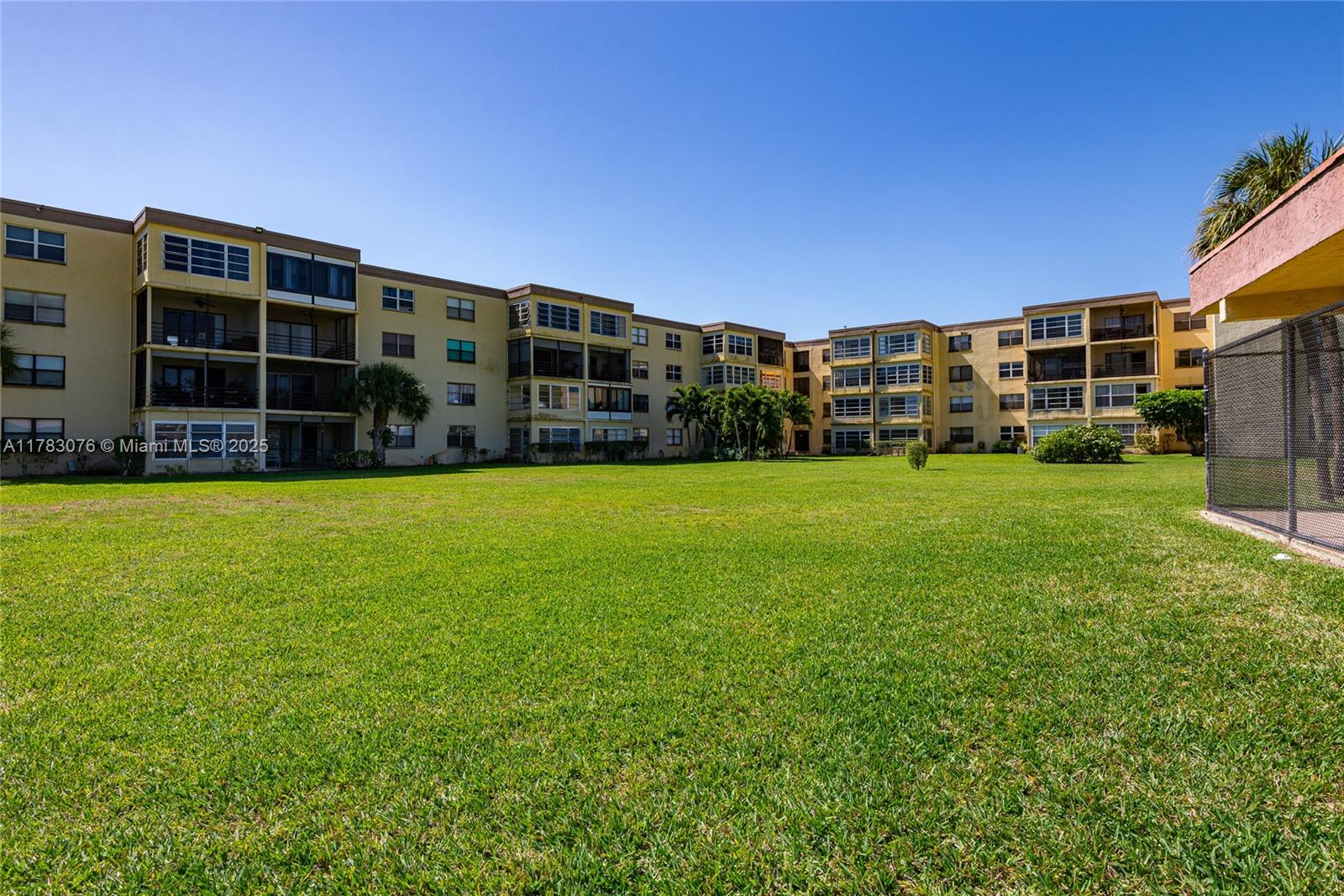 ISLE OF SANDALFOOT CONDO - Residential Lease