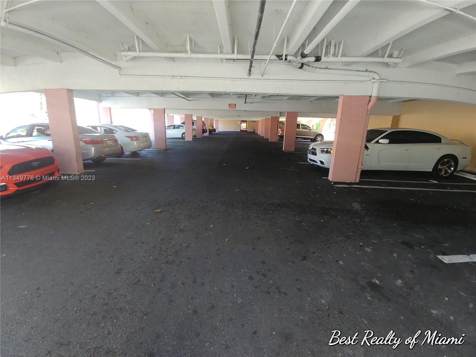 VILLA CATALINA CONDO - Residential Lease