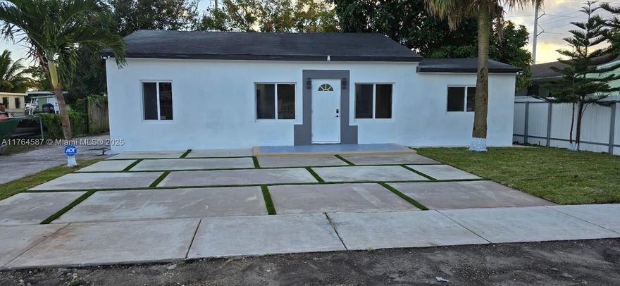 Discover your dream home in the heart of Miami! This spacious residence offers four bedrooms and two bathrooms, providing ample space for your family. The inviting living room and elegant dining room are perfect for entertaining guests. Recently renovated, the house boasts a brand-new kitchen equipped with modern appliances, ensuring a seamless cooking experience. Don't miss the opportunity to own this beautifully updated home in one of Miami's most sought-after locations