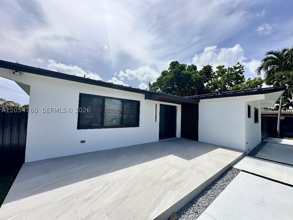 430 SW 100th Ave