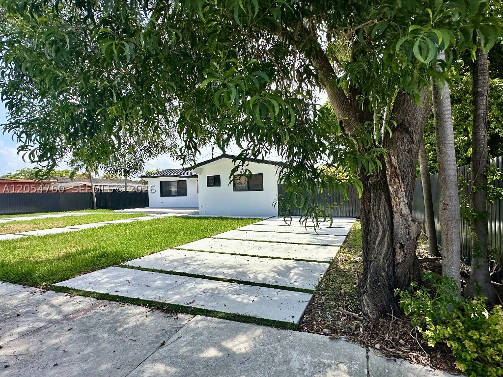 430 SW 100th Ave