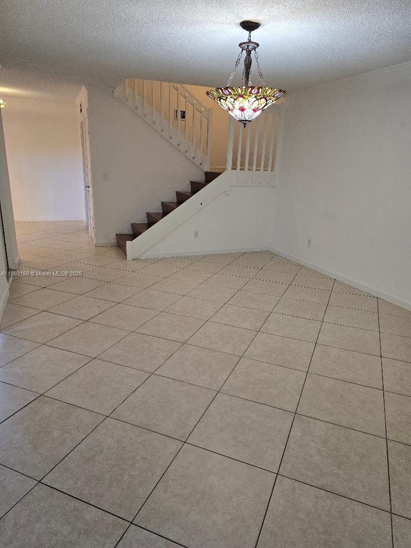 WOODVILLE - Residential Lease