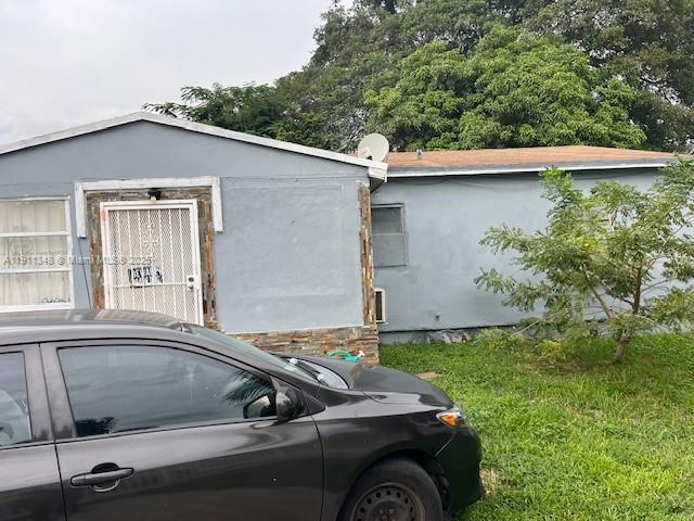 MIAMI PARK SEC 1 - Residential