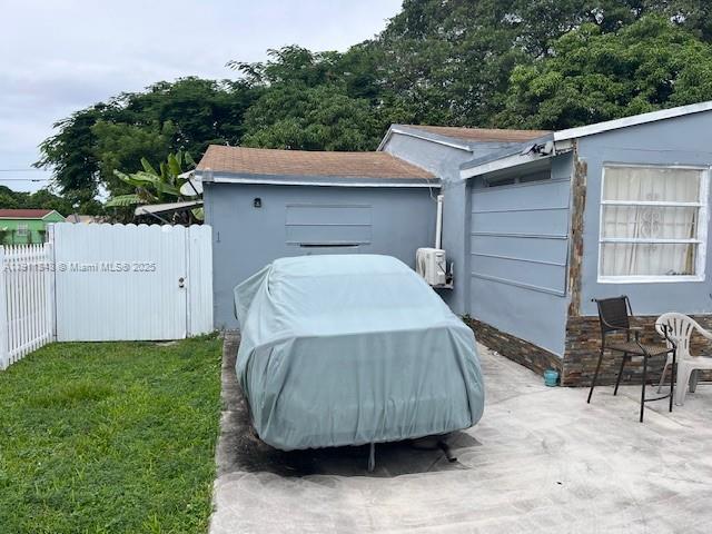 MIAMI PARK SEC 1 - Residential