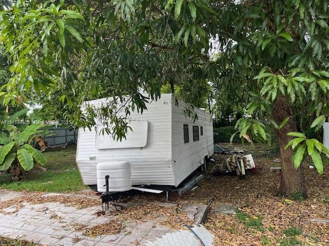 MIAMI PARK SEC 1 - Residential