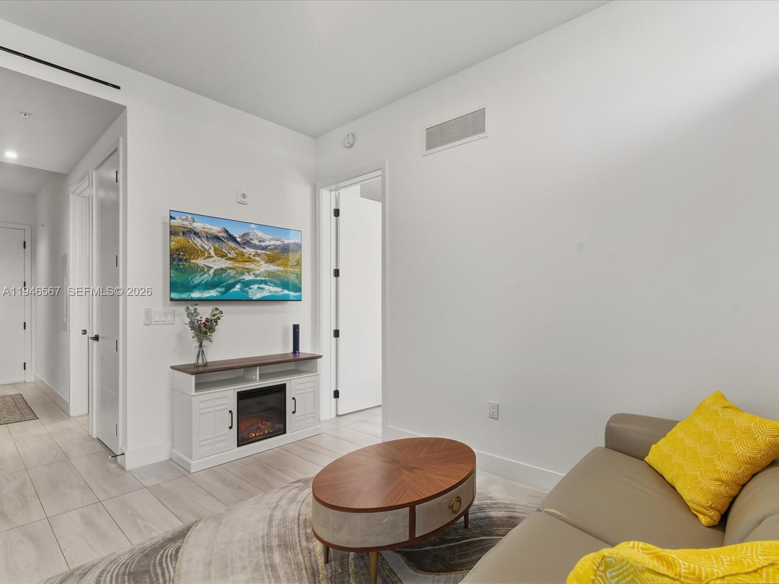 LINCOLN SUB - Residential