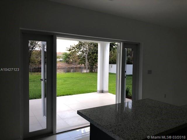 BISCAYNE GDNS SEC E PART - Residential